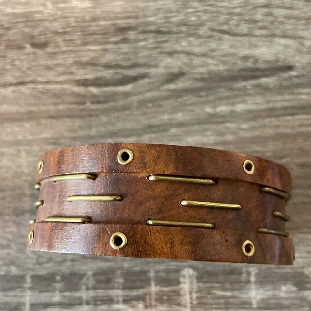 Boho wood bracelet gold wire hippie western coastal cowgirl festival resortwear